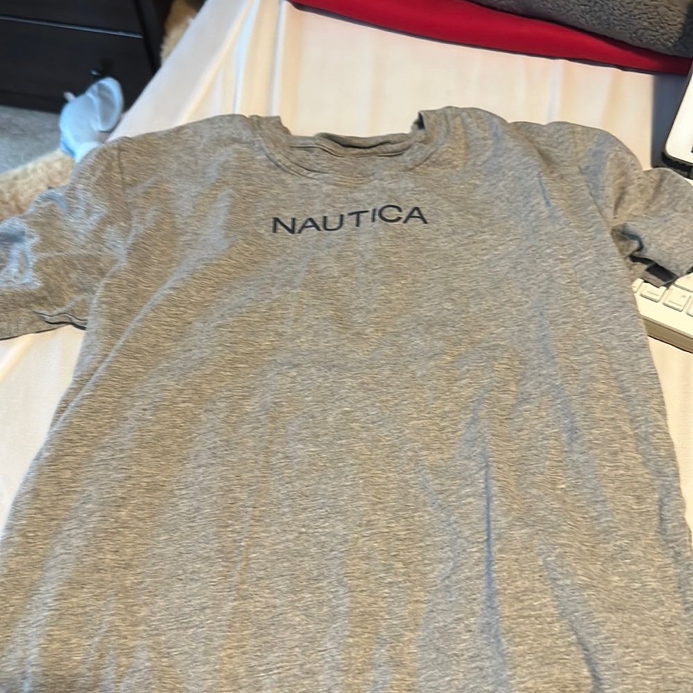 Gray t-shirt